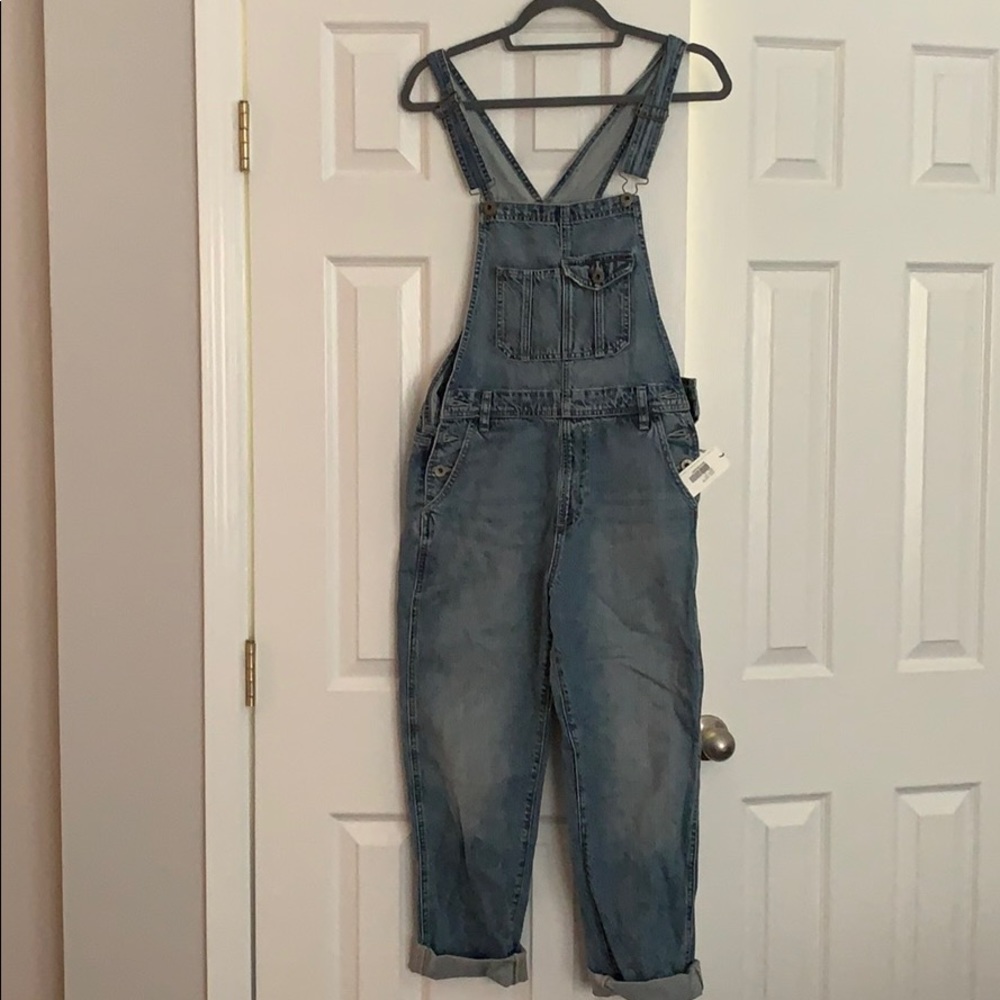 AG denim overalls—bought NWT—only wore once.
